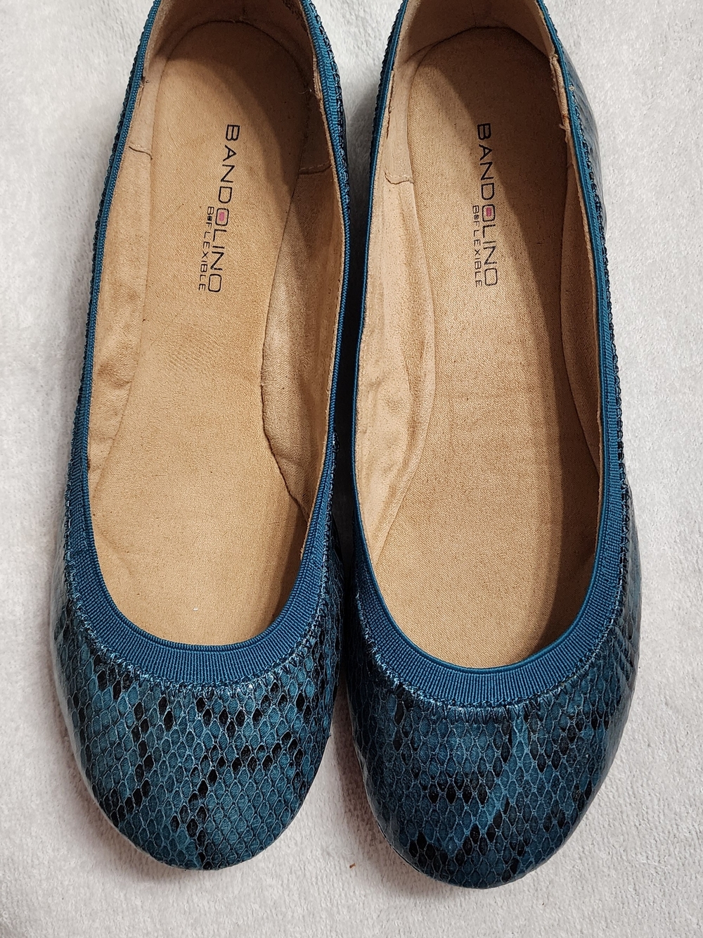BANDOLINO Teal Snake-Print Ballet Flats (26-038) - Picture 1 of 9